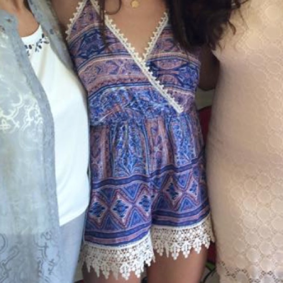 Patterned Romper - Picture 4 of 4